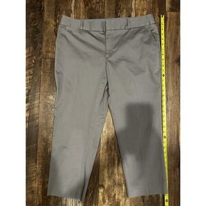 banana republic pants 14 stretch Grey   Smal Stain On Back‎
